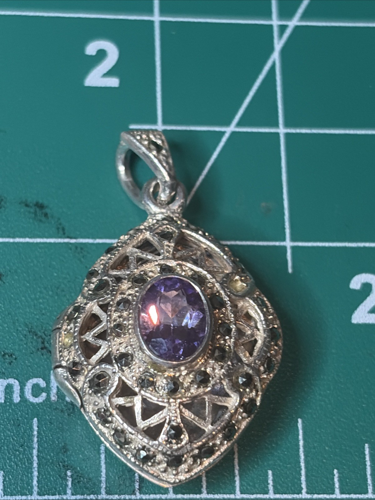 Gorgeous Amethyst Gemstone Vintage Pendant .925 Sterling Silver jewelry