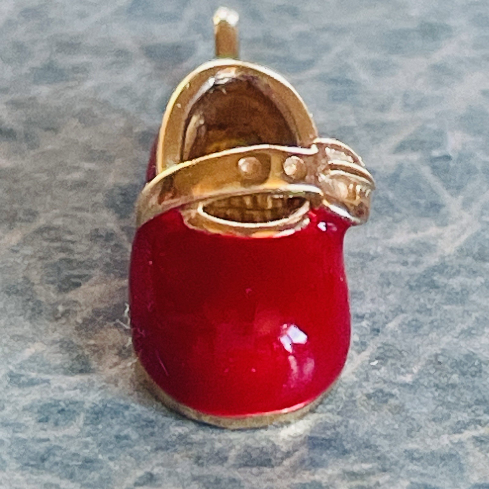 Vintage Aaron BASHA 10k Gold Red Baby Shoe w/ Buckle Pendant Charm