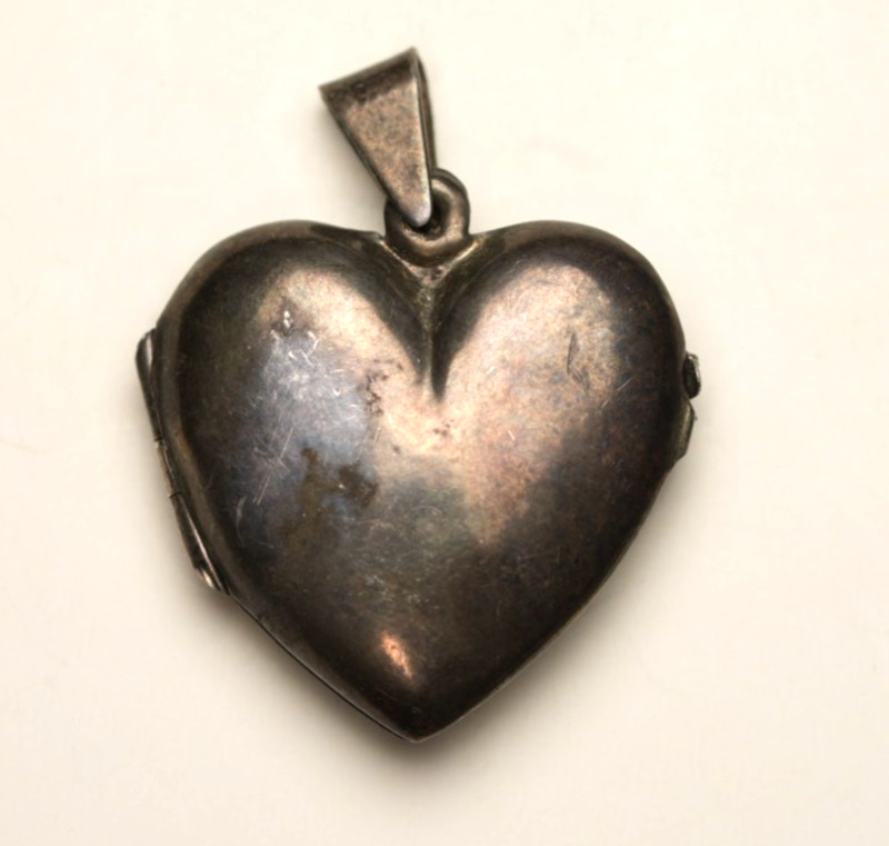 Vintage Sterling Silver Heart Locket Pendant Best Mother of the World Two Photos