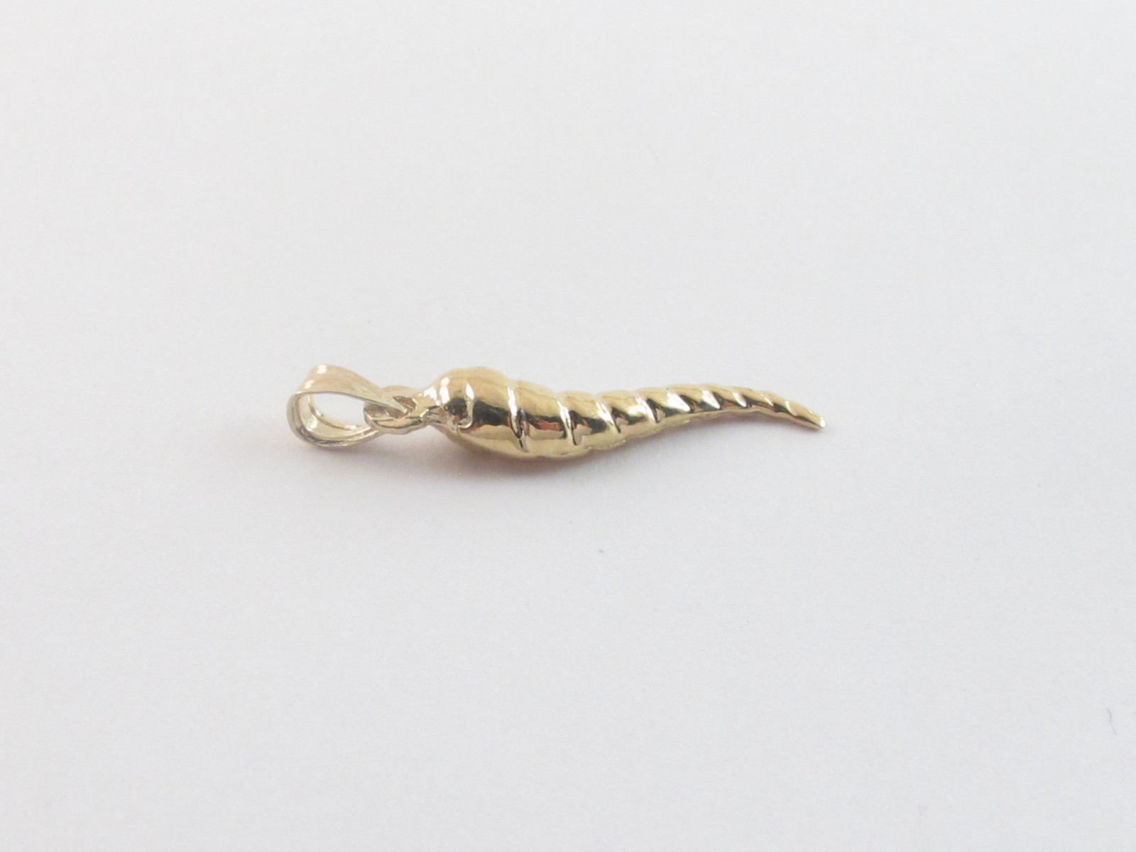 14k Solid Gold Italian Horn Pendant Available In Yellow White And Rose Gold