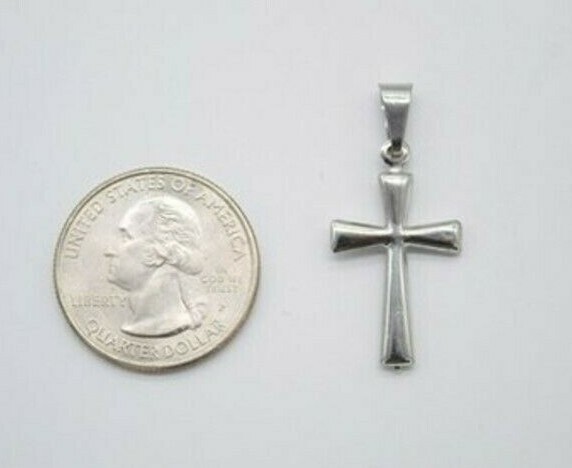 Black Friday Gift in Solid Metal 925 silver Men’s Small Cross Solitaire Pendant