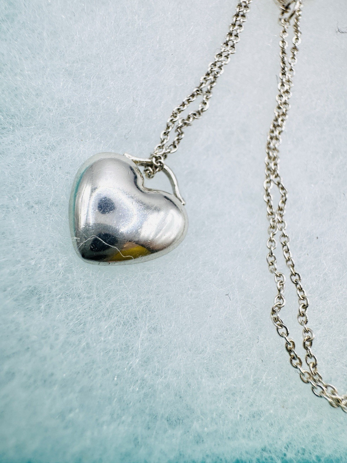 Tiffany & Co. Heart Necklace in SV925 silver weighing 4.1g 17in Chain Excellent