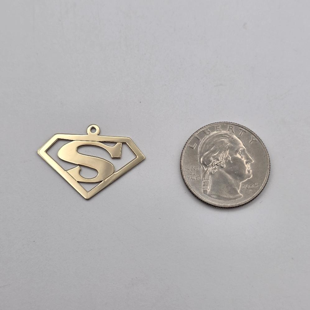10K Yellow Gold Flat Polished Superman S Shield Logo Symbol Pendant/Charm *READ*