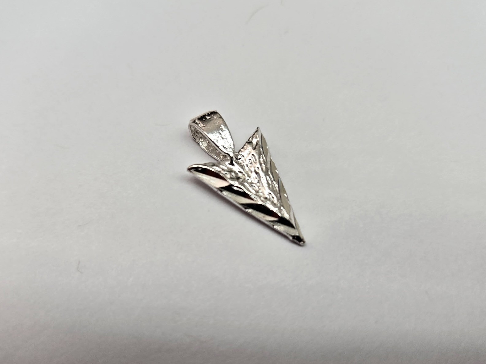 925 Sterling Silver Arrowhead Pendant Excellent Quality 5/8 (16mm) Inch Tall