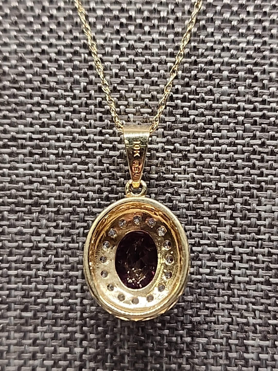 Grape Color Garnet 10k Yellow Gold Pendant With Chain 1.69ctw NIB JTV GCG013