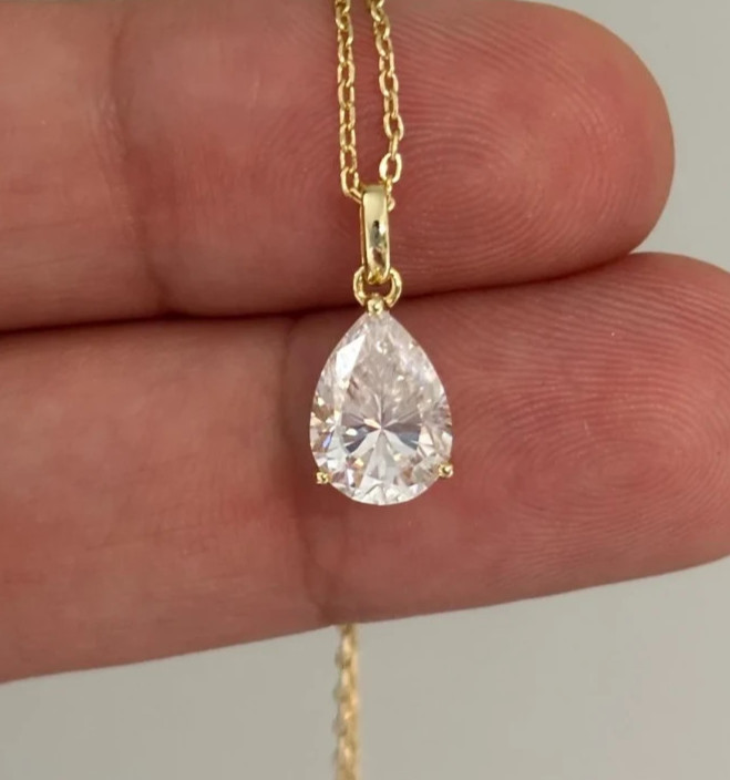 IGI Pear-Cut 2.00Ct EF/VS1 Lab Grown Diamond Necklace& Pendant 14k Yellow Gold