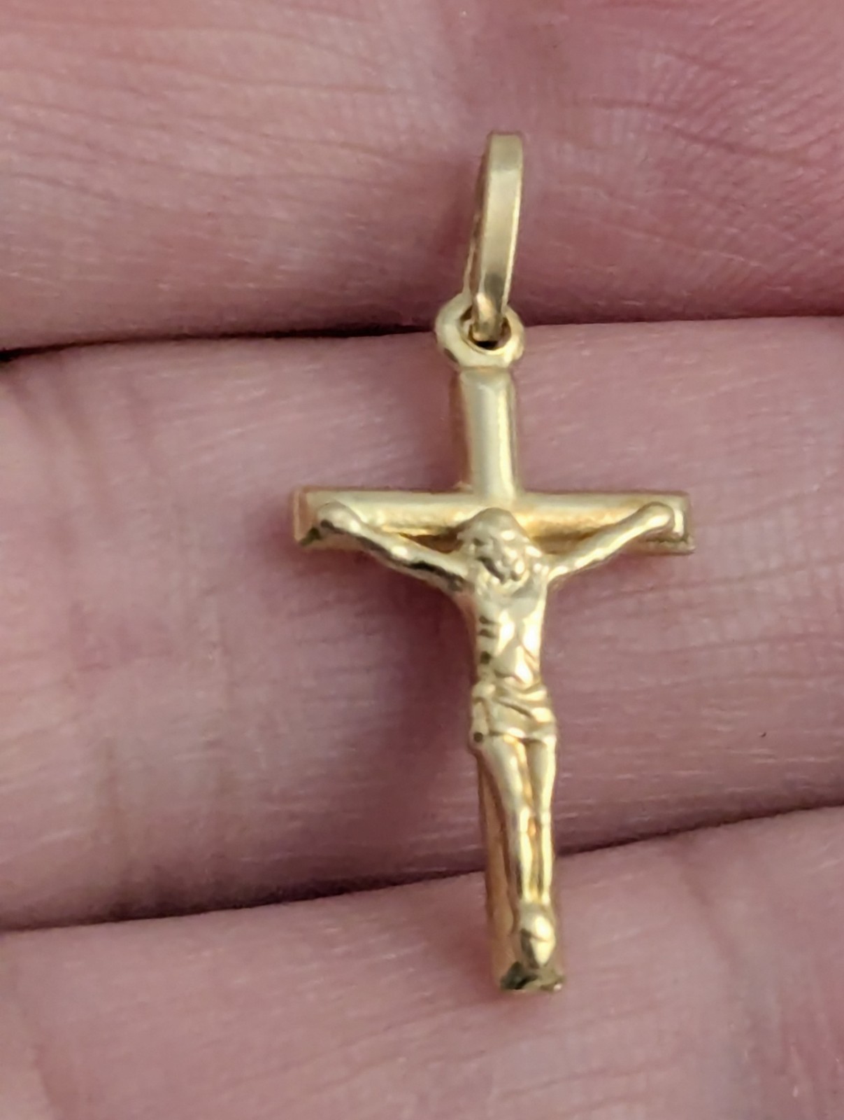 750 18K Solid Yellow Gold Jesus Crucifix Cross Pendant Charm 1.1gr 1″