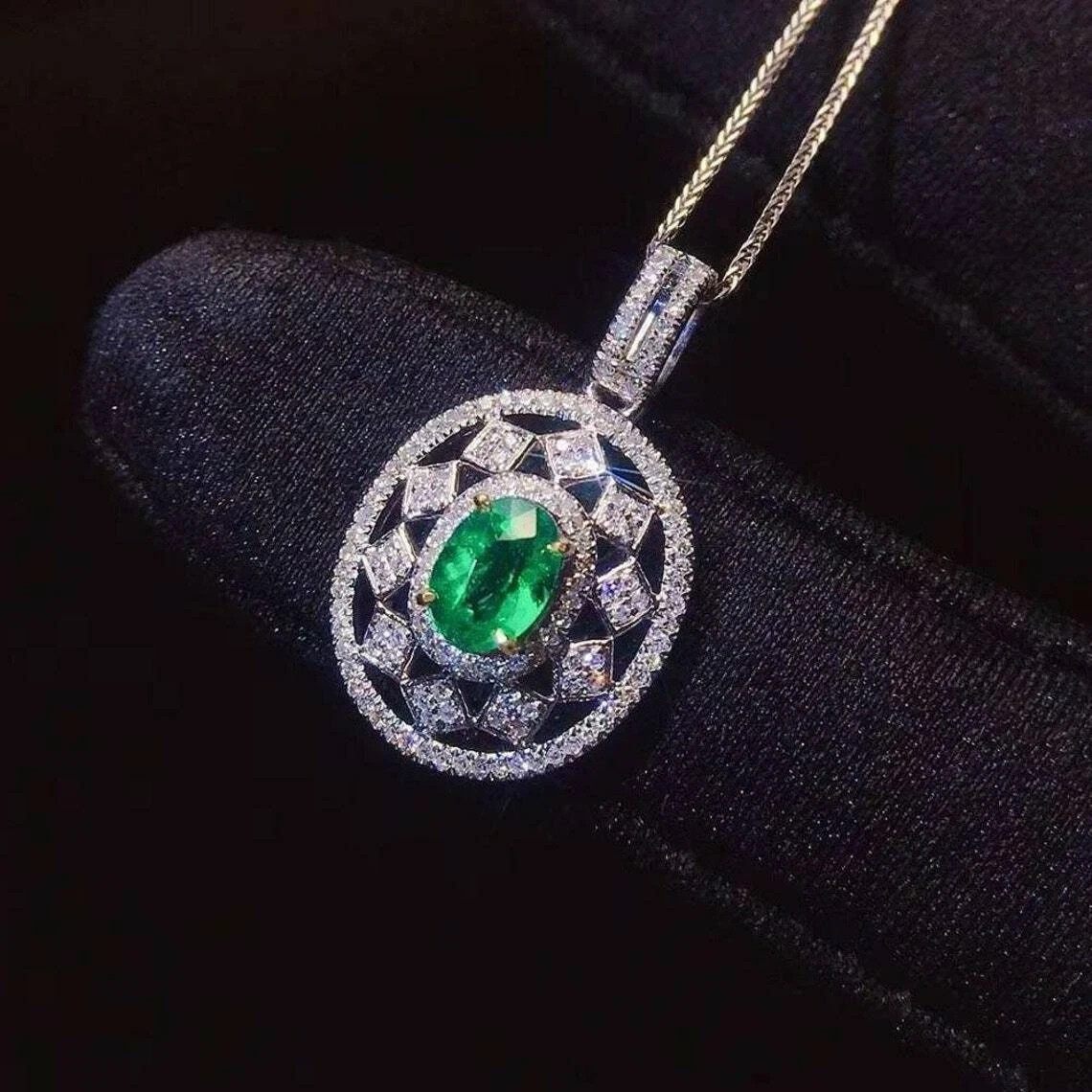 3 CT Oval Cut Green Emerald Teardrop Pendant Necklace 14K White Gold Finish