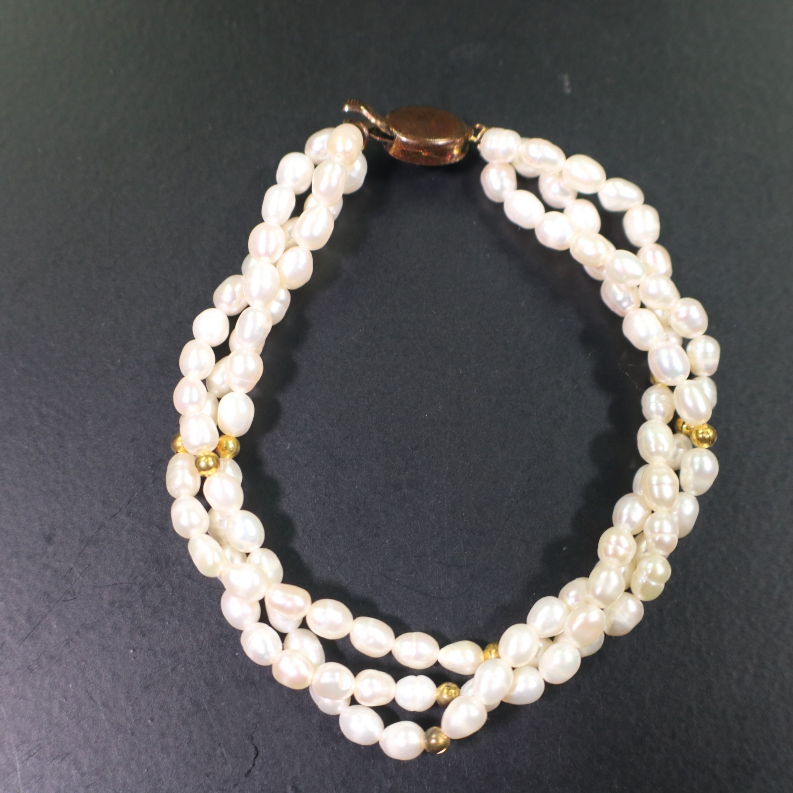 VTG Freshwater Rice Pearl 5 Strand Pearls Necklace 3 Starnds Bracelet & Earrings