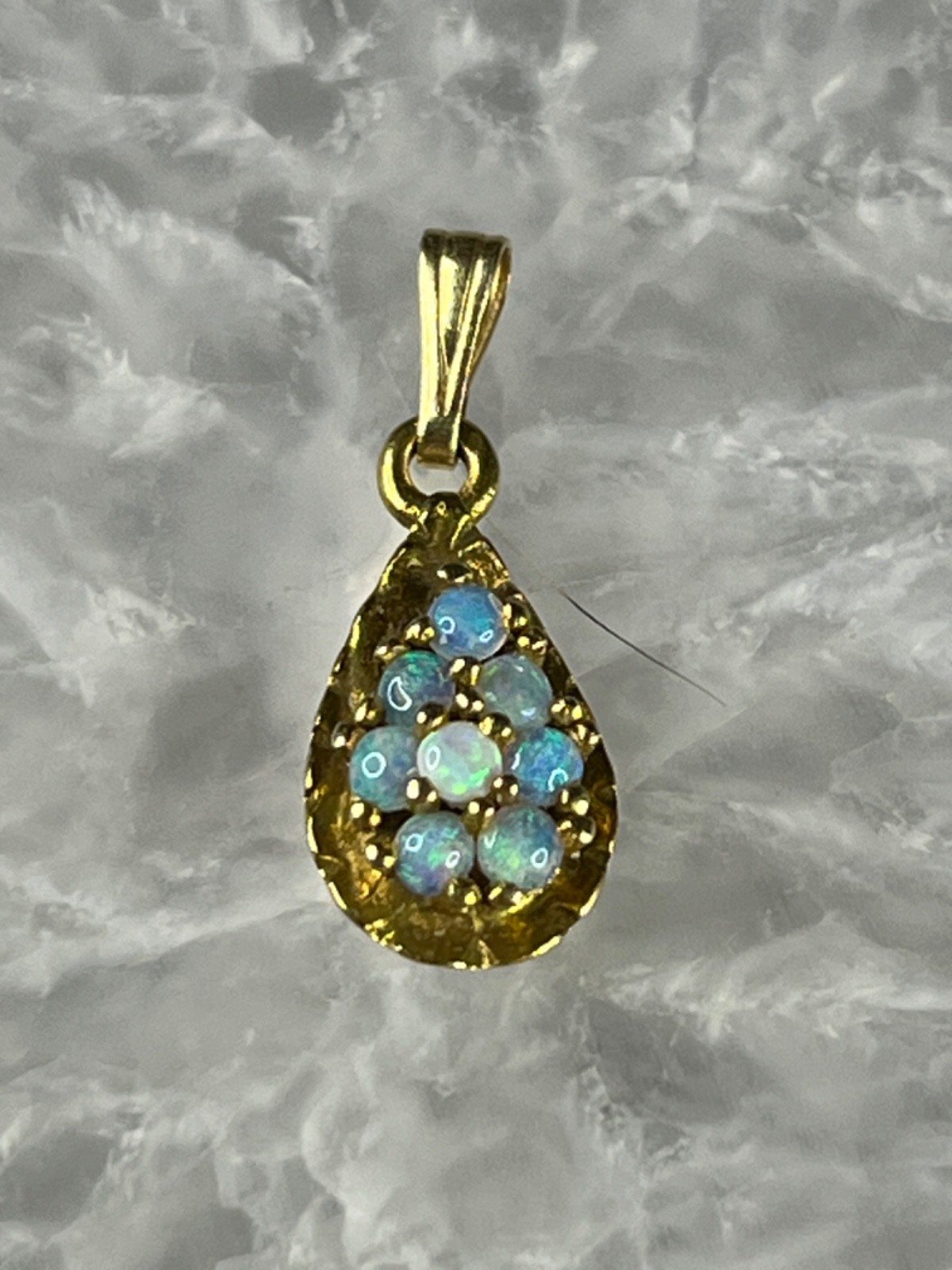 1960’s Vintage 14K Gold Natural Coober Pedy Opal Cluster Necklace Pendant 1.05g