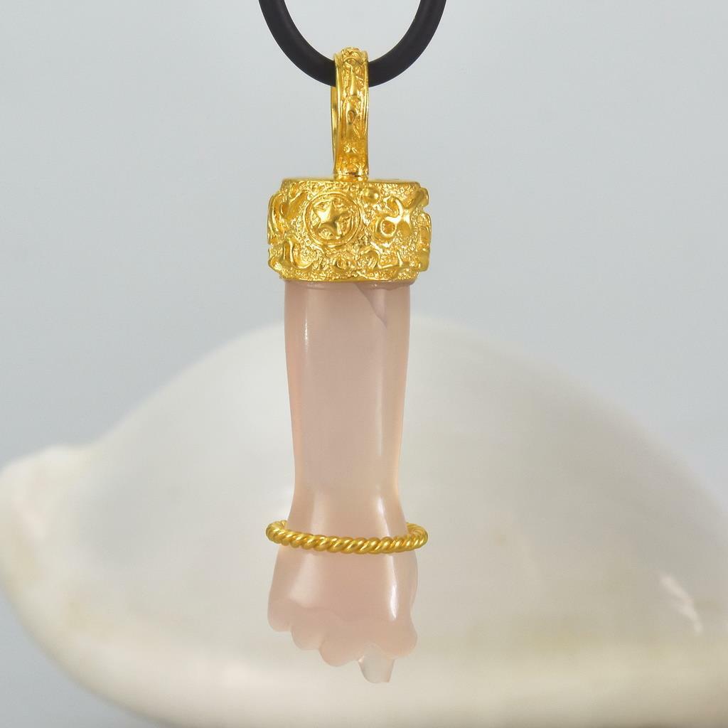 Gold Vermeil Sterling Mano Fico Figa Pendant Carved Chalcedony Emerald 10.64 g