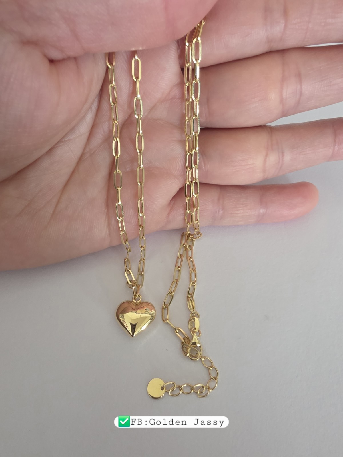 18K Gold PaperClip W/ Small Heart Necklace