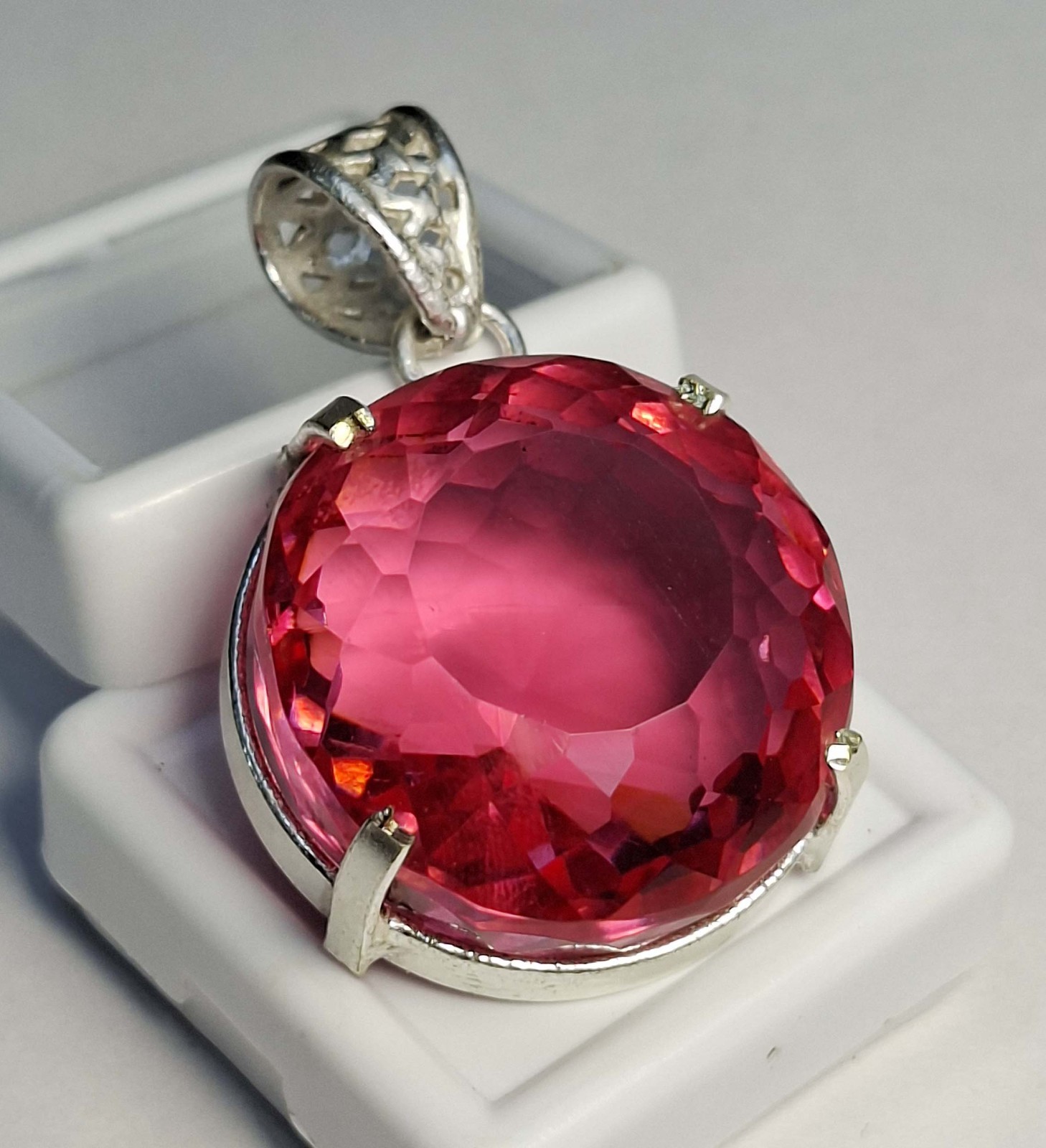 87.90 Ct Awesome Pink Topaz Round Cut Gemstone EGL Certified Lab-CreatedSB918