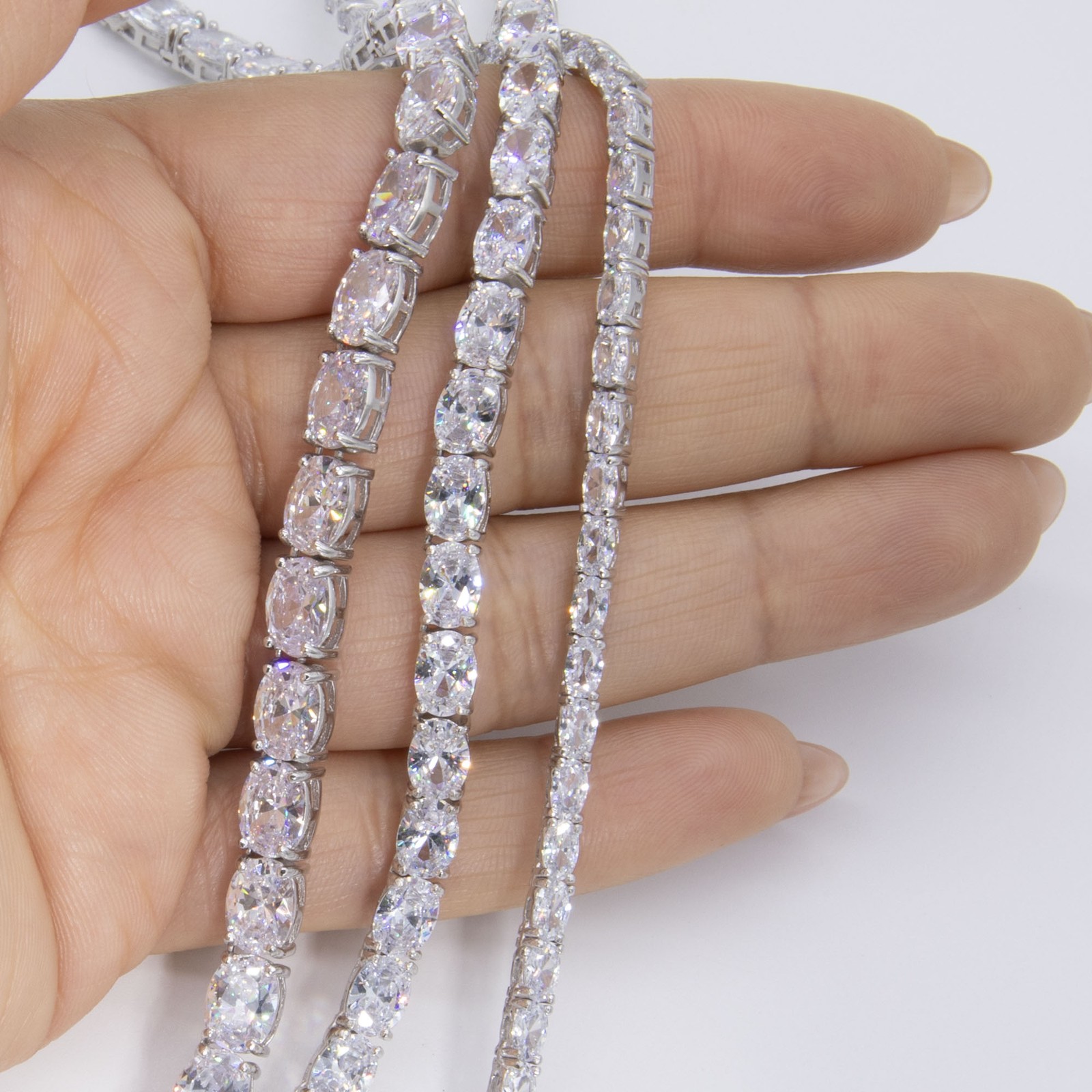 Shiny Oval-Cut Tennis Chain Necklace Sterling Silver 925