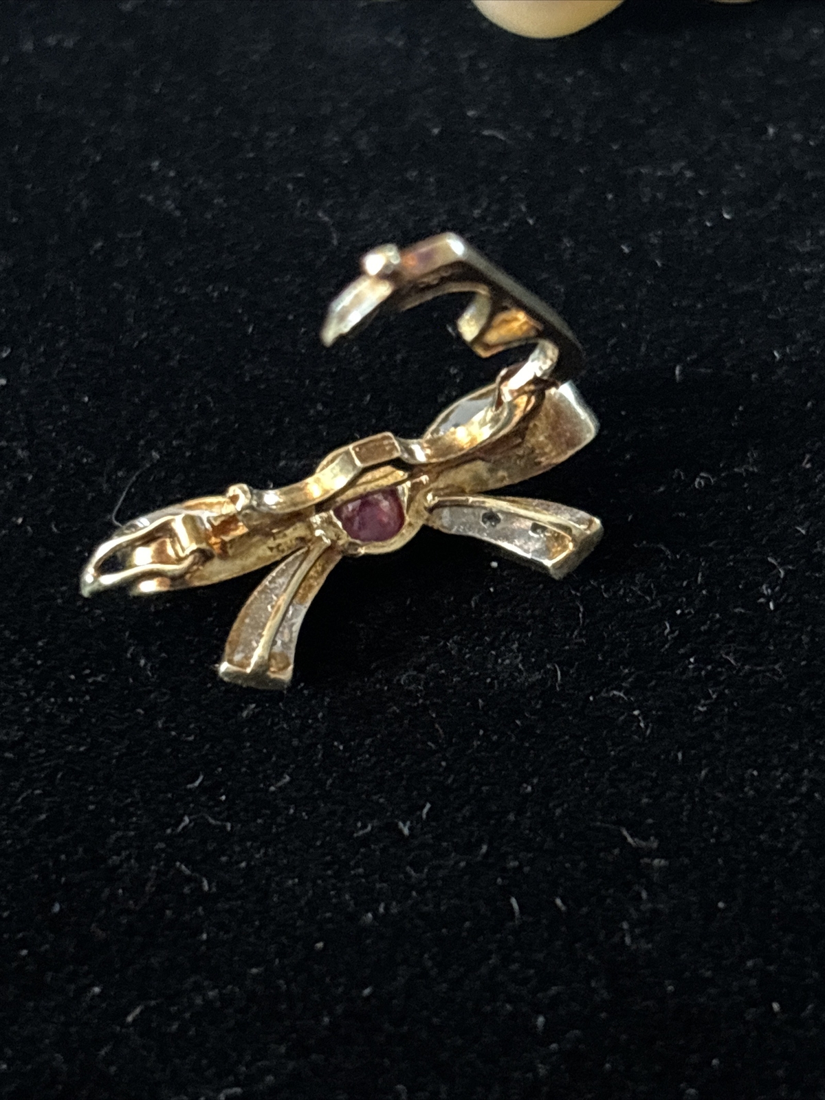 VTG 31” Pearl Necklace 14K Gold Diamond Clasp & Gold Ruby Diamond Bow Enhancer