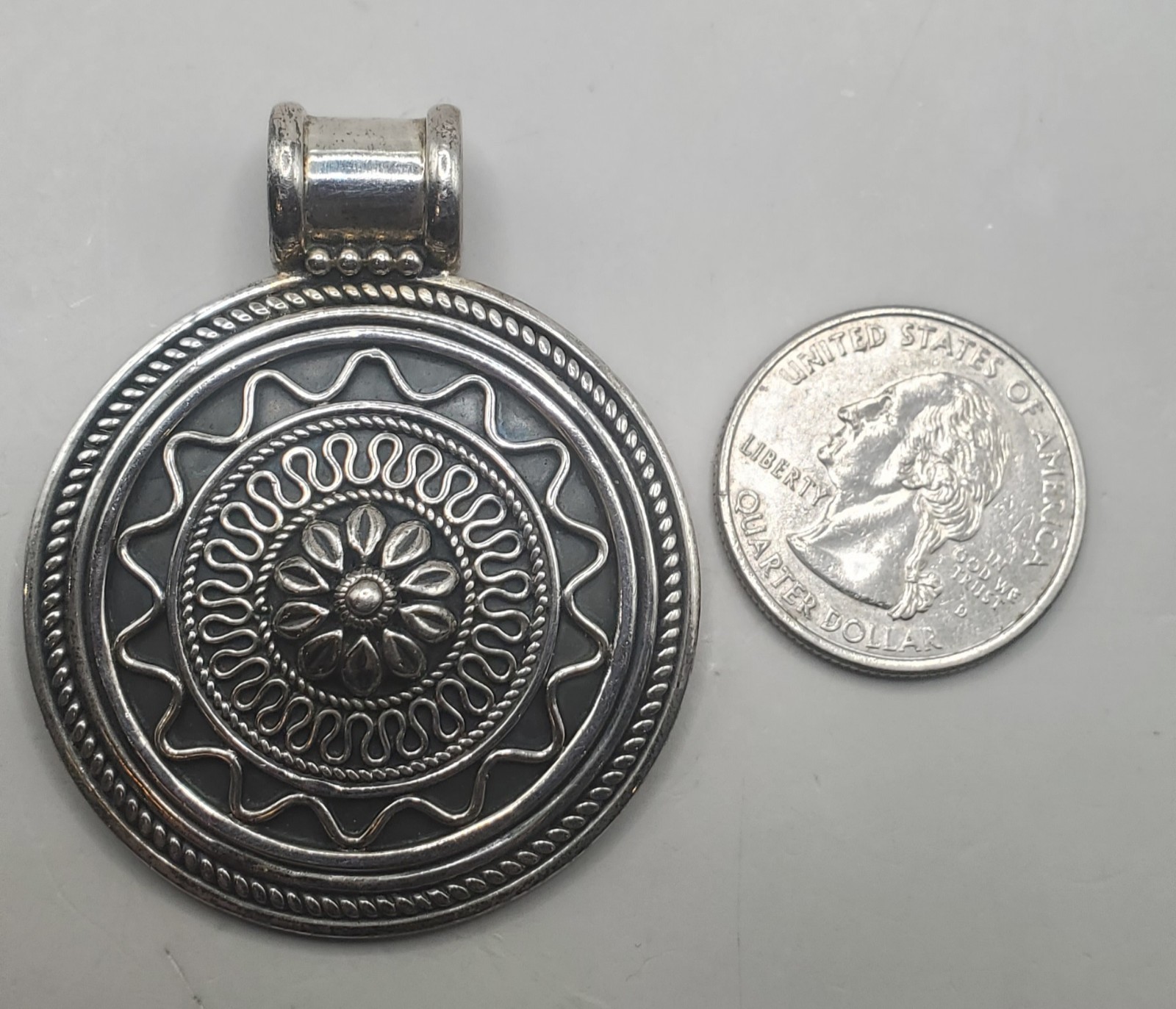 Doug Paulus dP 925 Sterling Silver India Floral/Shield Pendant 19.1 Grams