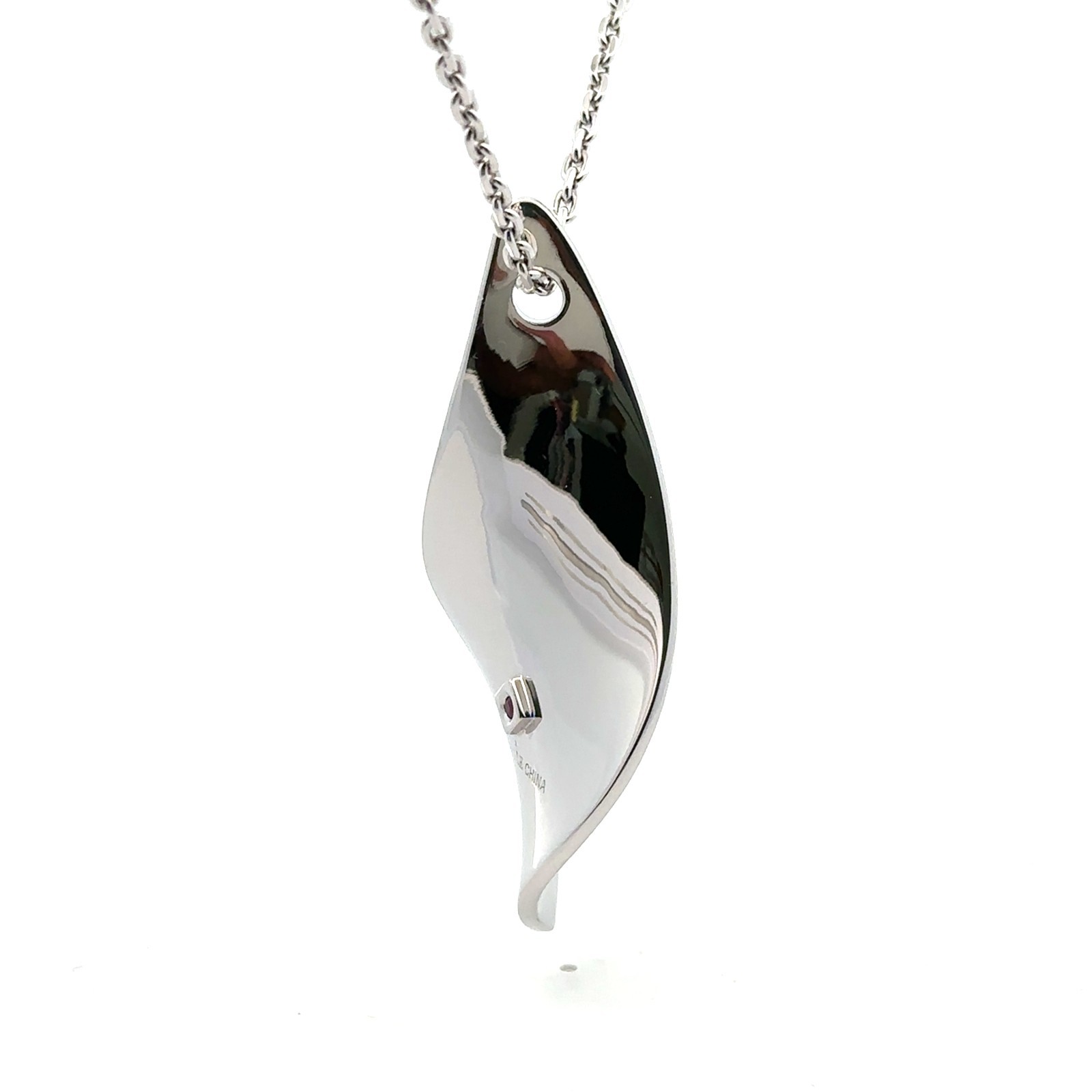 ELLE Sterling Silver Freeform Necklace ( 1 1/4 x 2 3/4 inch) Chain 24 Inch