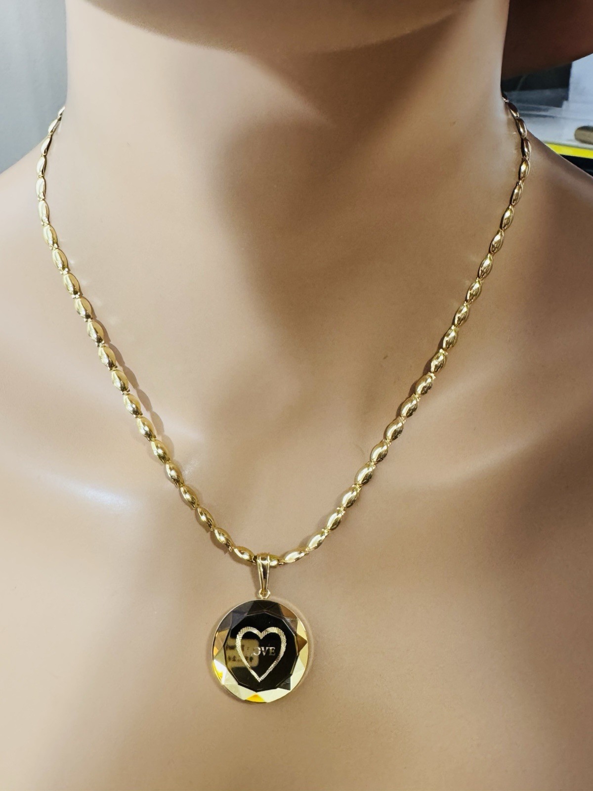 RARE 18K K18 Japan Gold Round Heart Pendant W/ Necklace 17/17.5” Long 14.6g 4mm