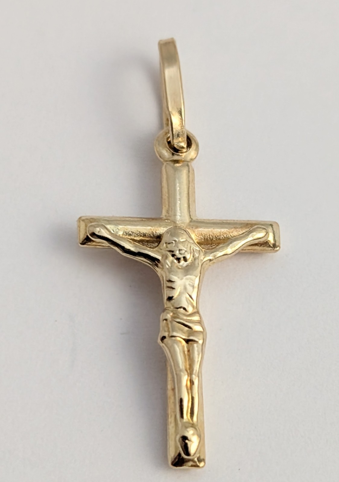 750 18K Solid Yellow Gold Jesus Crucifix Cross Pendant Charm 1.1gr 1″