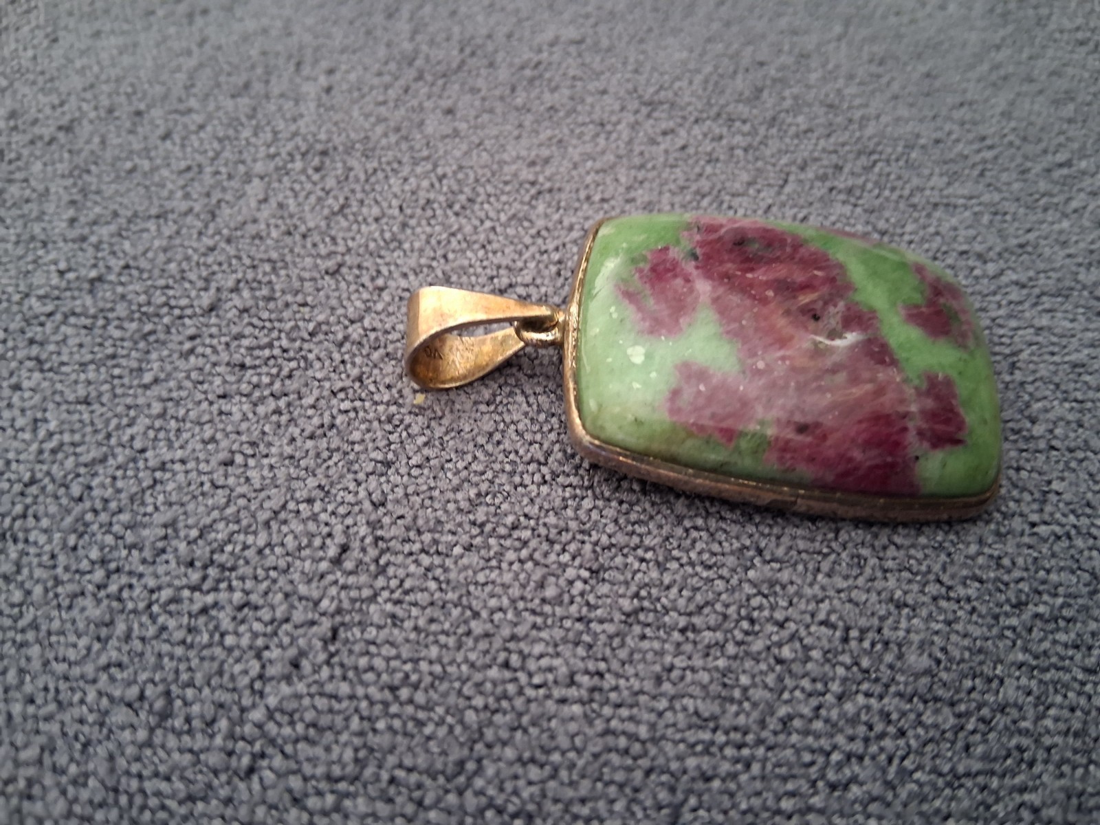 Ruby Zoisite Pendant – Excellent Condition