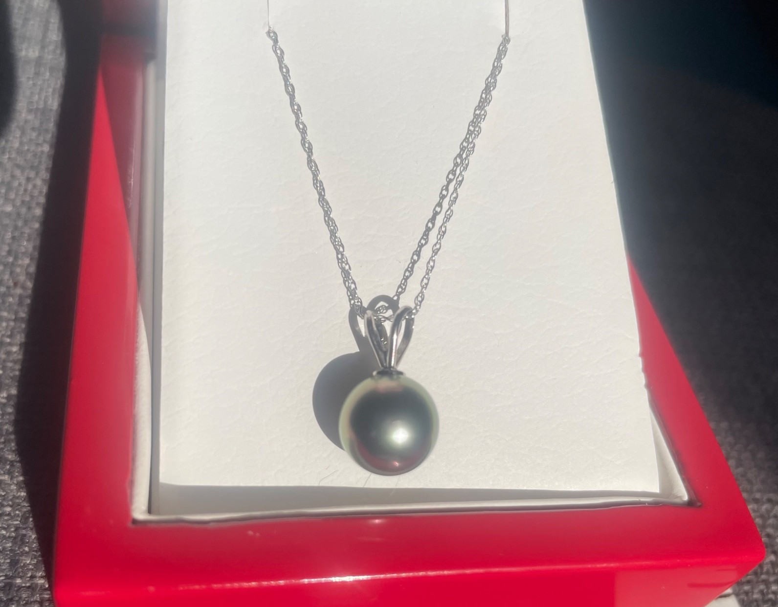Elegant 8.5mm Tahitian Pearl Pendant Necklace 14K White Gold