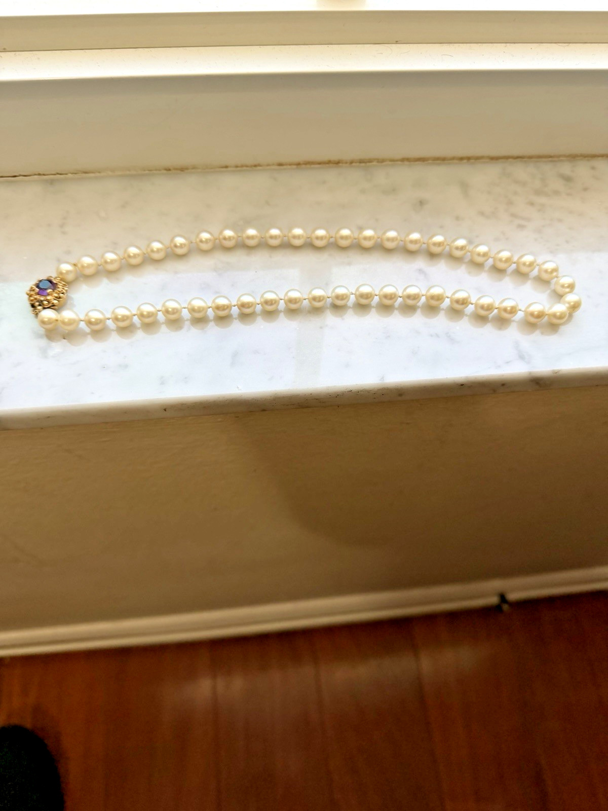 Saltwater Pearls Strand With 14 Karat Gold Amethyst Clasp Vintage Jewelry Nice