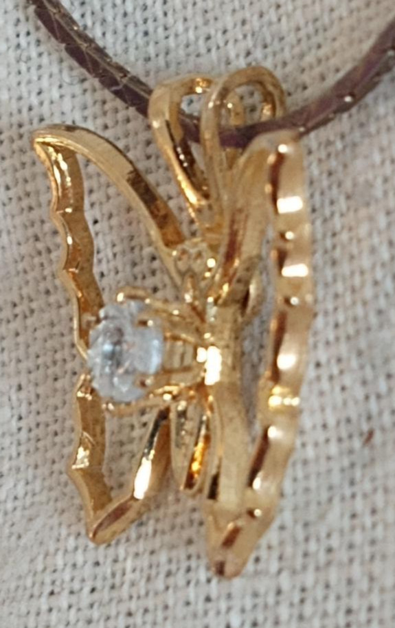 1985 Genuine Diamond Pendant Necklace 17″ Chain COA USD Imports Original Holder