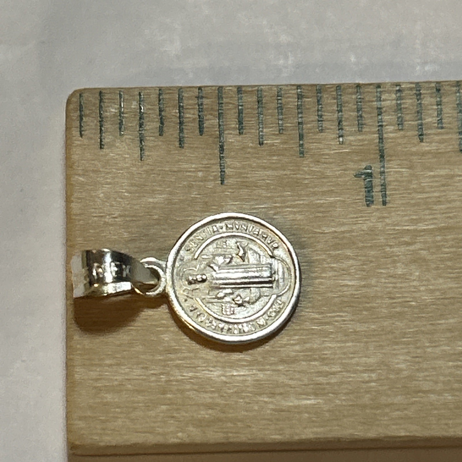 925 Sterling Silver Saint Benedict Medal Round Small 2 Sided Prayer NEW 1g Solid