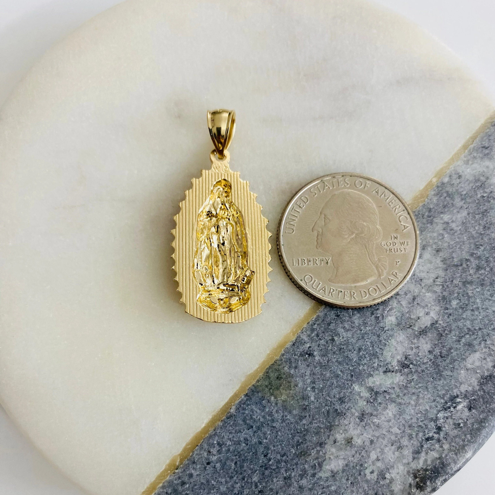 18K GOLD FILLED CADENA DE GUADALUPE-18″/GUADALUPE NECKLACE-18″ LONG. 30X22mm