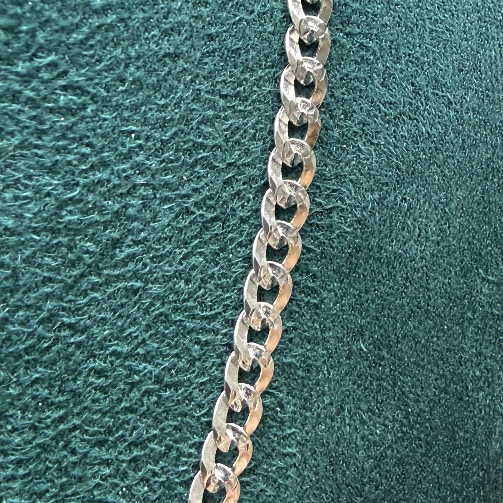 Sterling Silver Diamond-Cut Curb Chain Necklace .925 Italy 24” 4mm