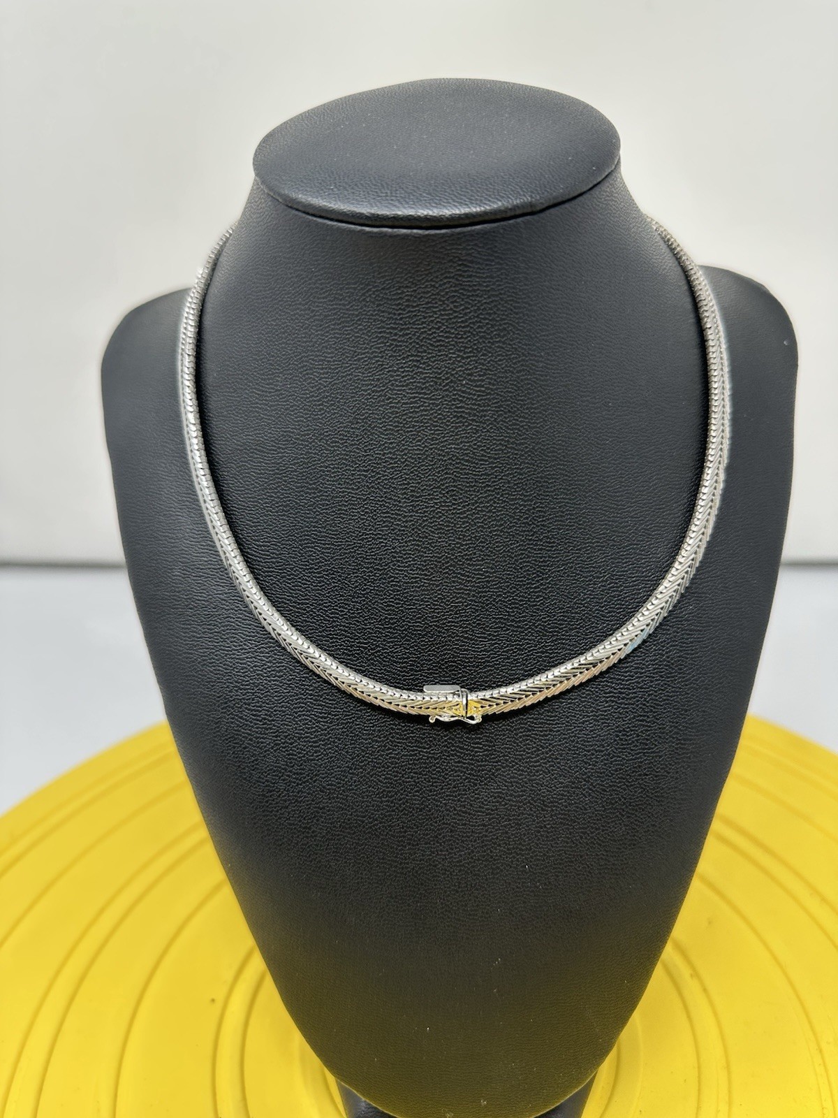 Sterling Silver Sapphire Abstract Heart Shaped Pendant Choker Necklace 40g 16 In