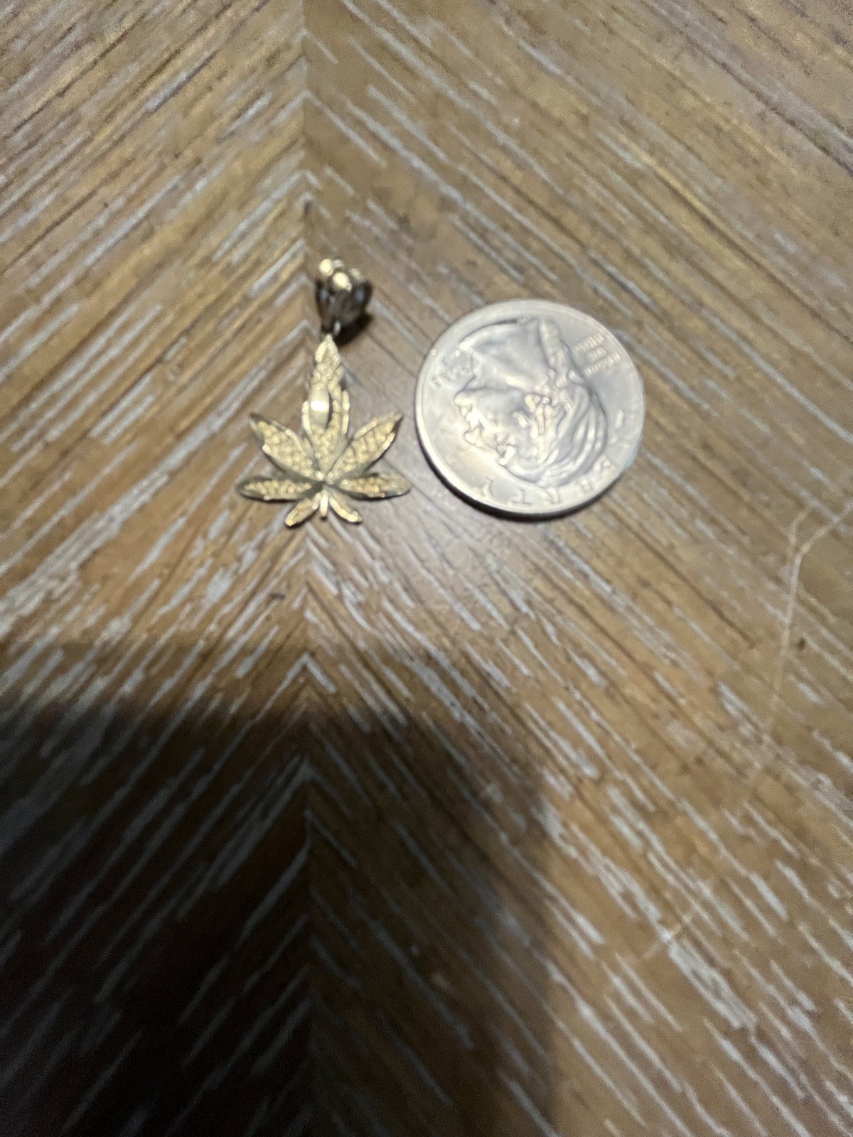 10k Yellow Gold Diamond Cut Marijuana Leaf Pendant New