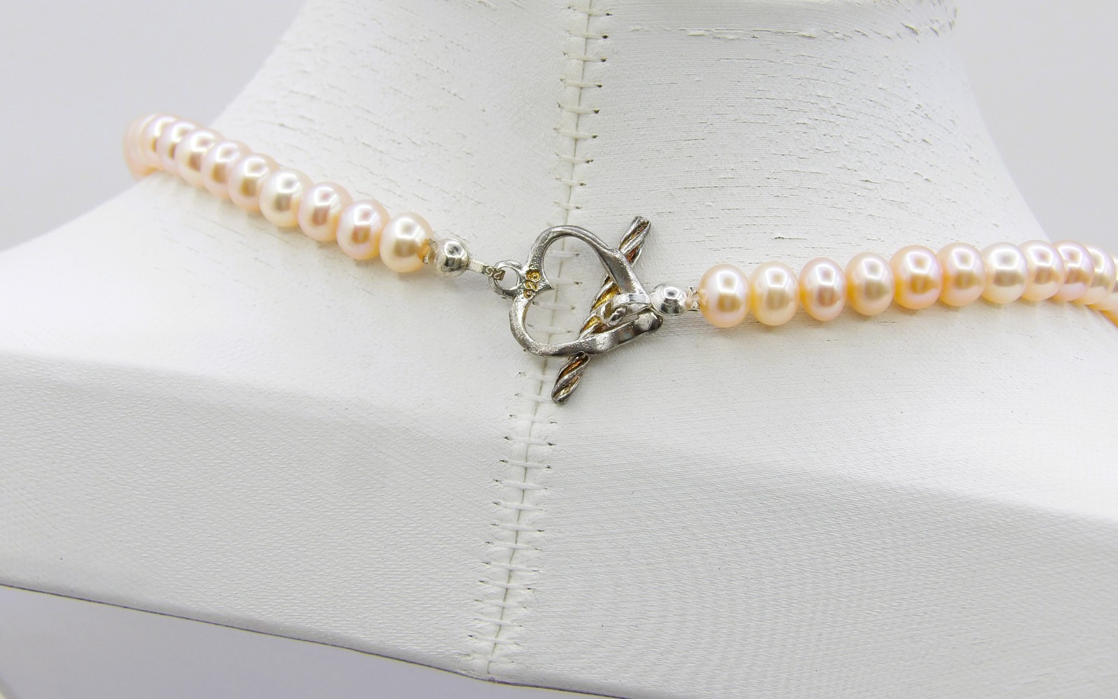 14″ inches Long Quality Button Genuine Freshwater Pearl Necklace NK893