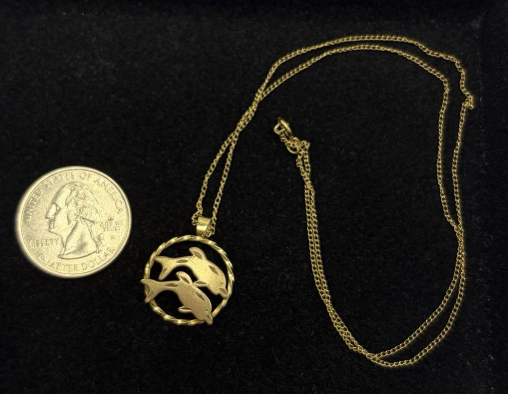 14K Gold Filled Men Women Dolphins Beach Pendant 7/8″ Chain 18″ Gift