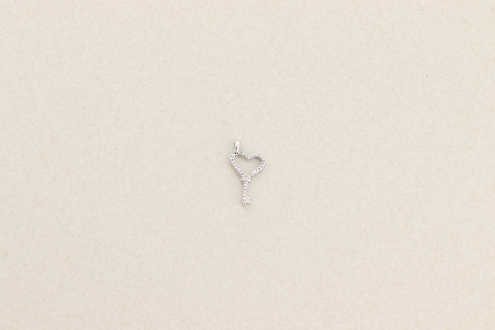 Pendant Only 14K White Gold Diamond Heart Key Pendant 3/4″ x 1/2″ inch