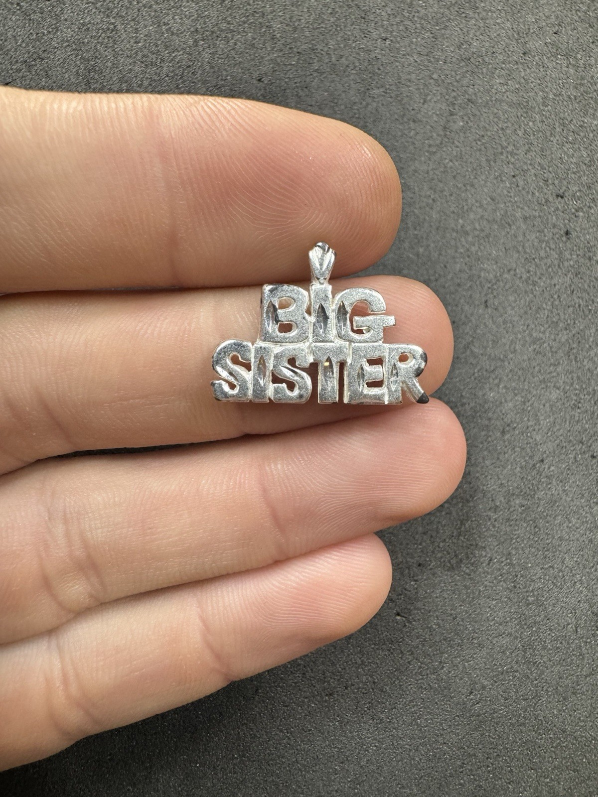 2.8g Vintage Sterling Silver 925 “Big Sister” Pendant Jewelry lot H