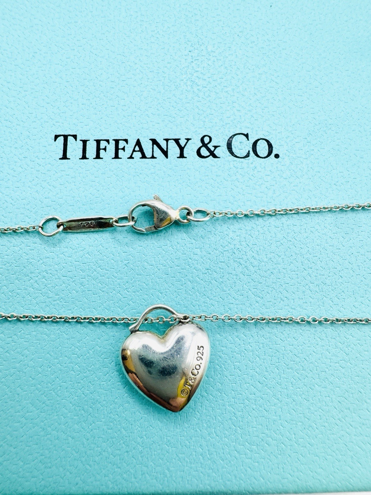 Tiffany & Co. Heart Necklace in SV925 silver weighing 4.1g 17in Chain Excellent