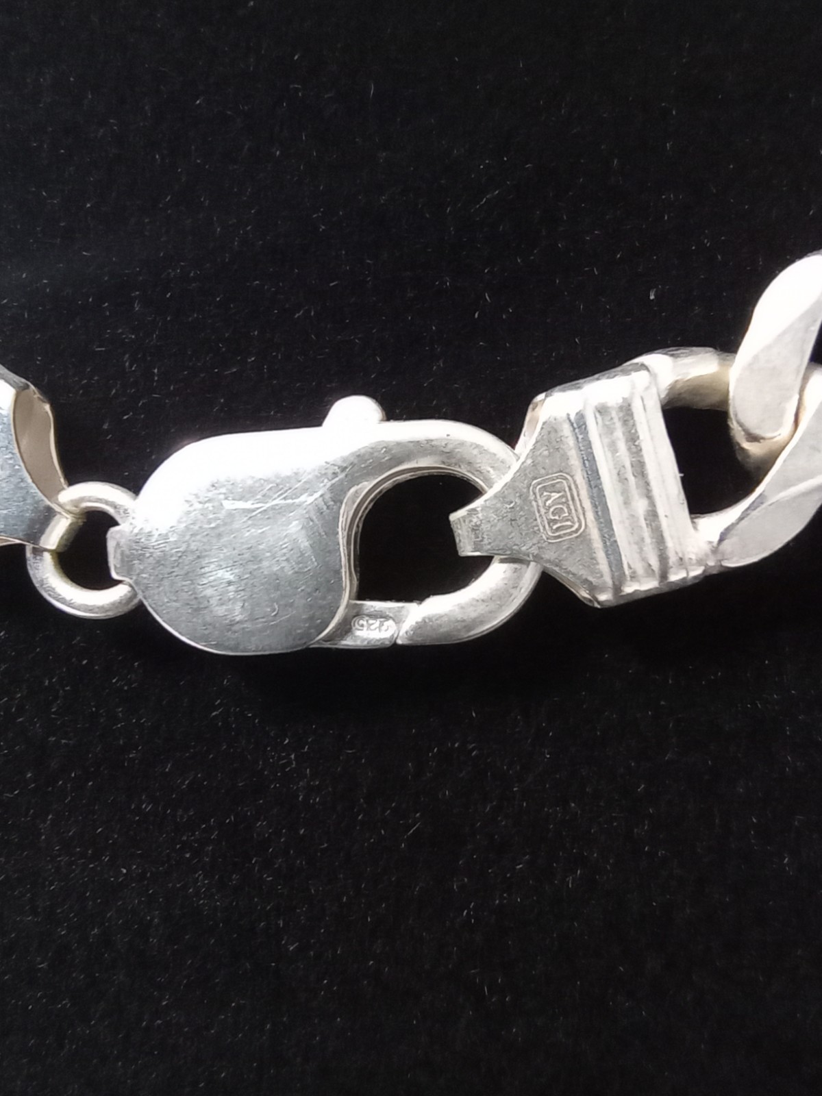 AGI STERLING SILVER 20″ FIGARO SILVER CHAIN (NECKLACE) .925 Italy 61.1 GRAMS