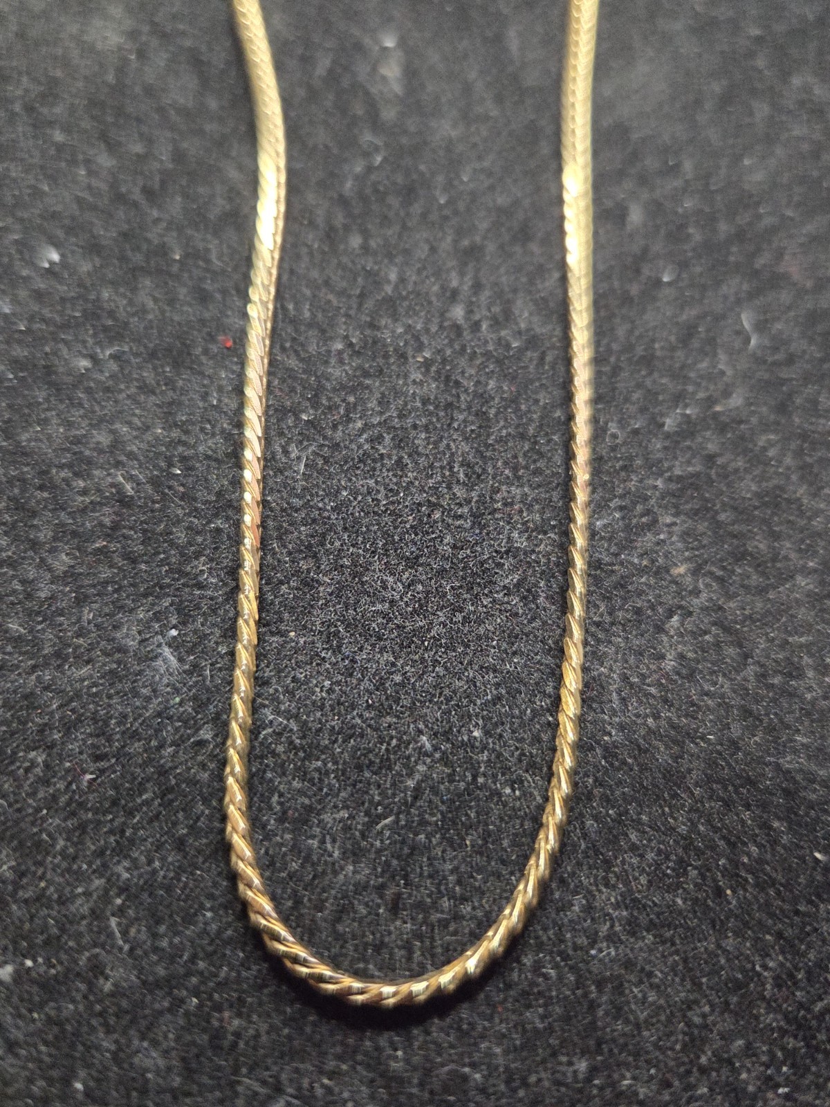 14KT GOLD CUBAN LINK CHAIN 2.2MM 13.3 GRAMS 23.5″