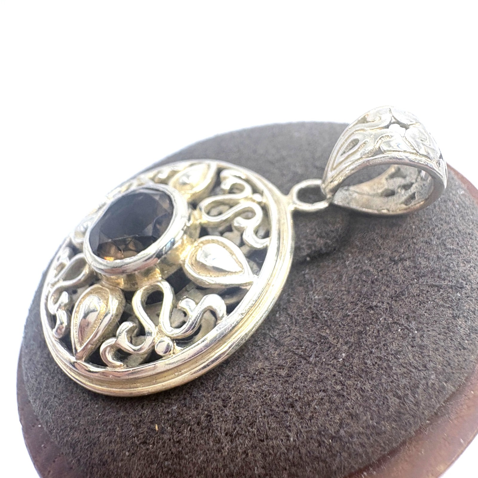 Smoky Quartz Scroll Design Circle Pendant 925 Sterling Silver 1.5″ Length