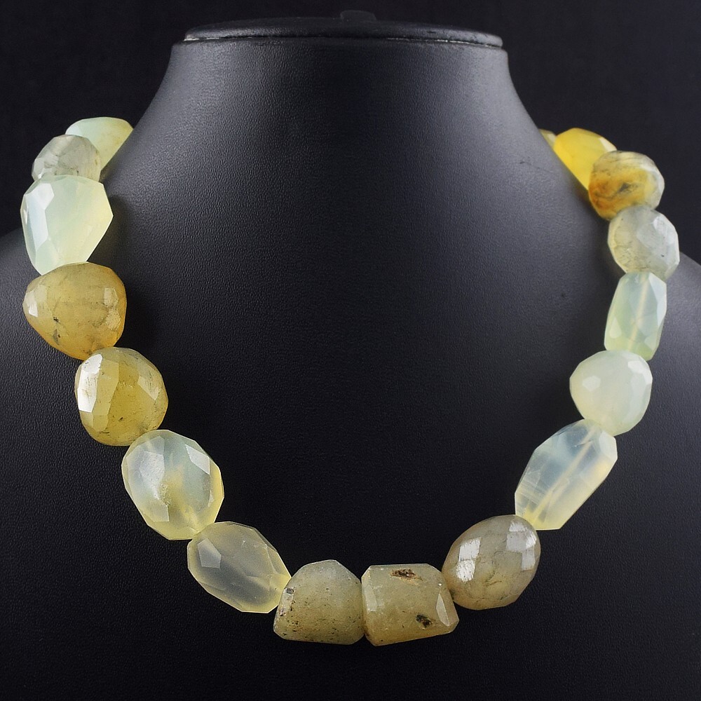 Excellent Amazing Cut Green Chalcedony 788.00 Cts Beaded Necklace VK 19 E608