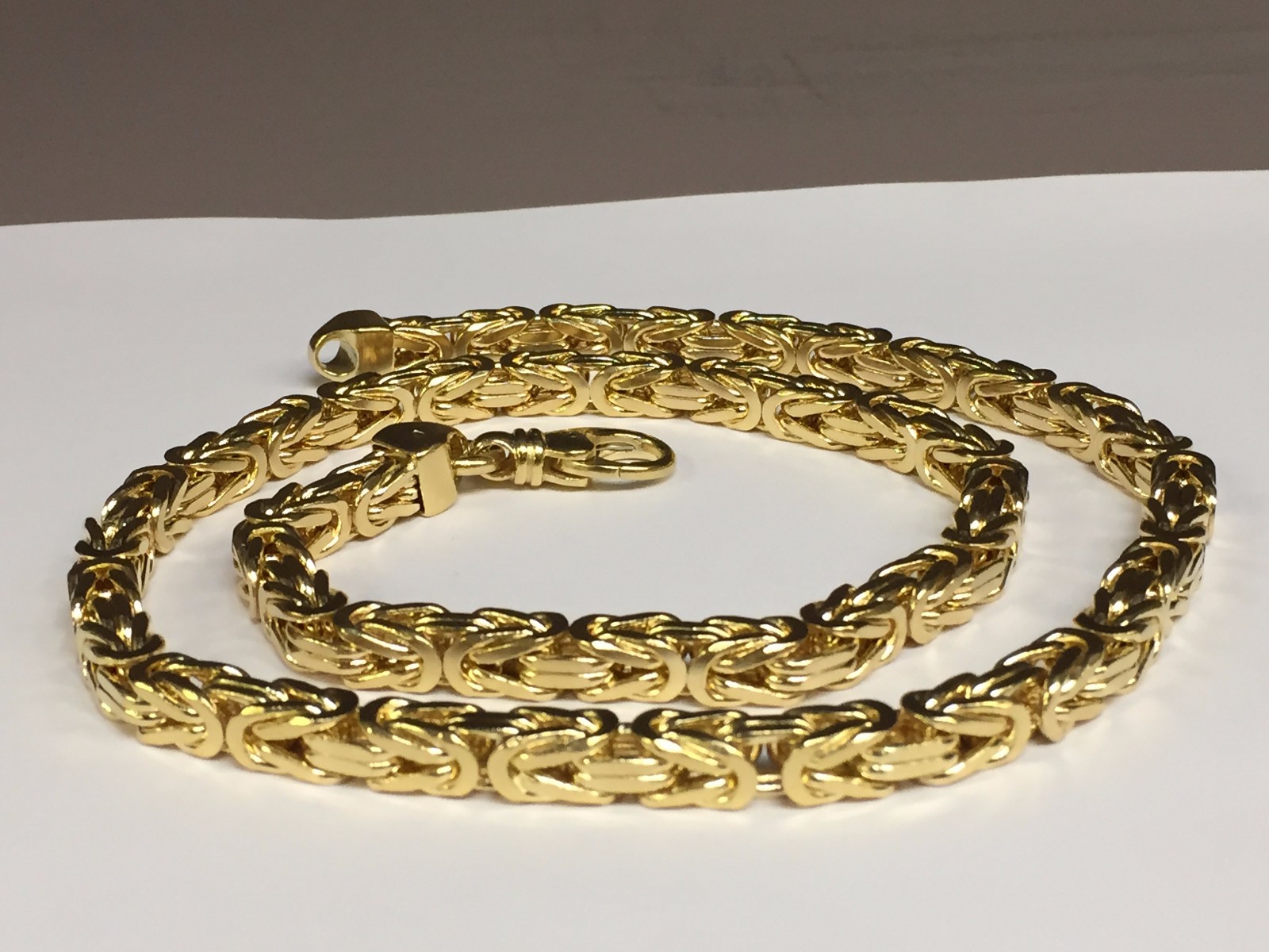 14k Yellow Gold 26″ Solid Byzantine Square Super 6.7mm 200 Grams Chain/Necklace