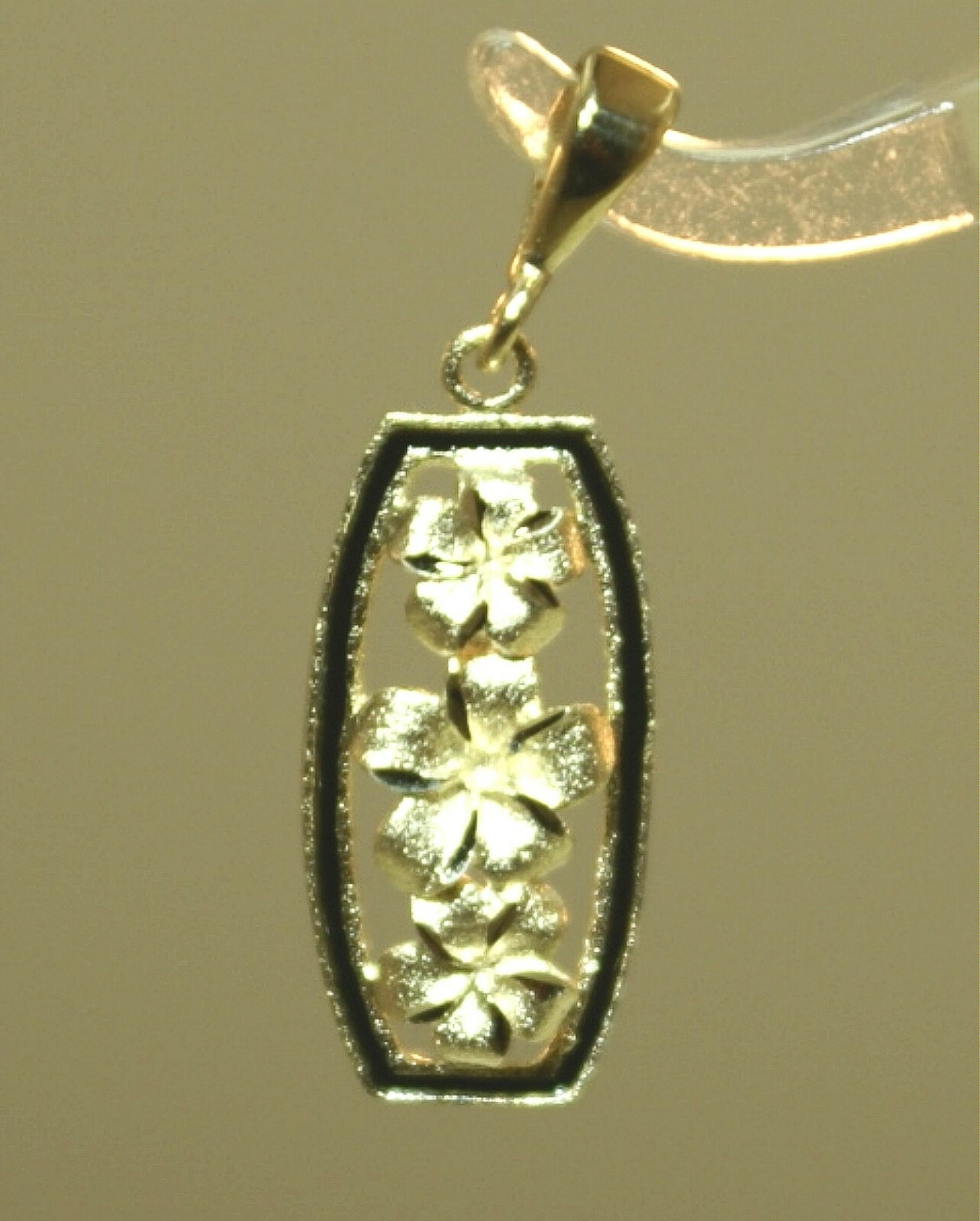 8.5MM SOLID 14K YELLOW GOLD DC HAWAIIAN GRADUATED PLUMERIA FLOWER ENAMEL PENDANT