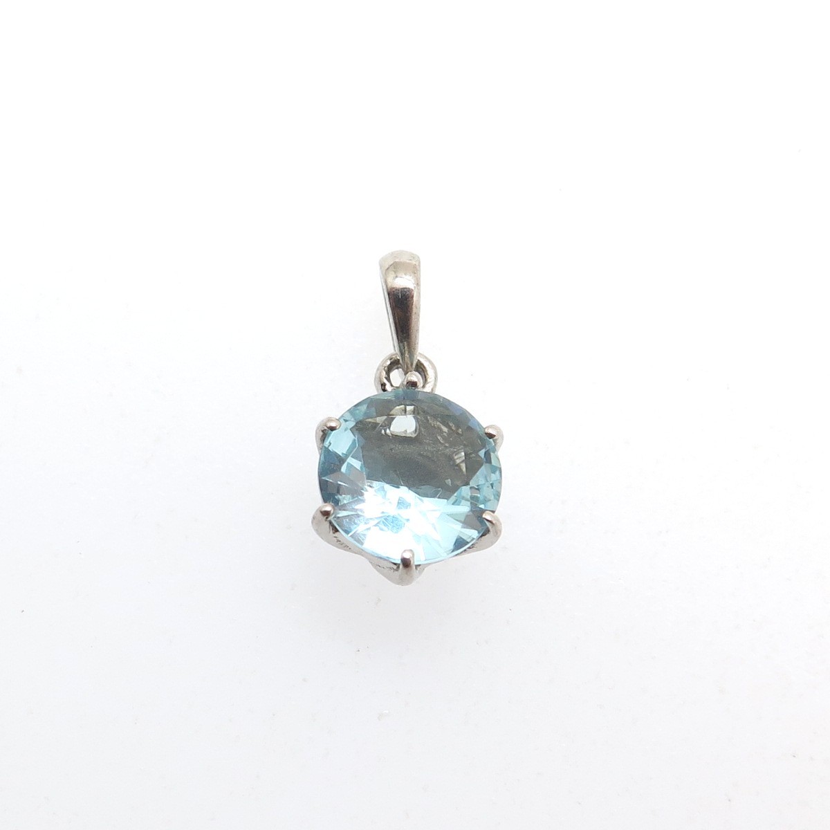 925 Sterling Silver Round-Cut Blue C Z Minimalist Charm Pendant