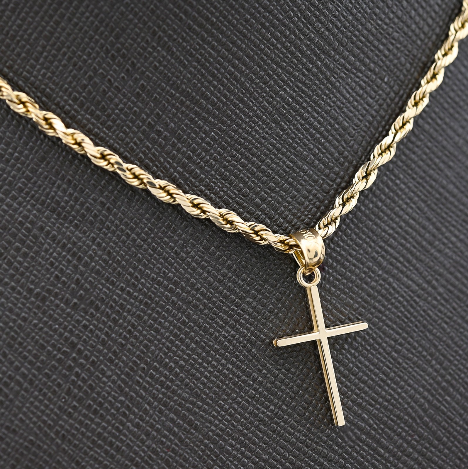 10k Yellow Gold Unisex Adults Cross Pendant Religious 0.6g Charm