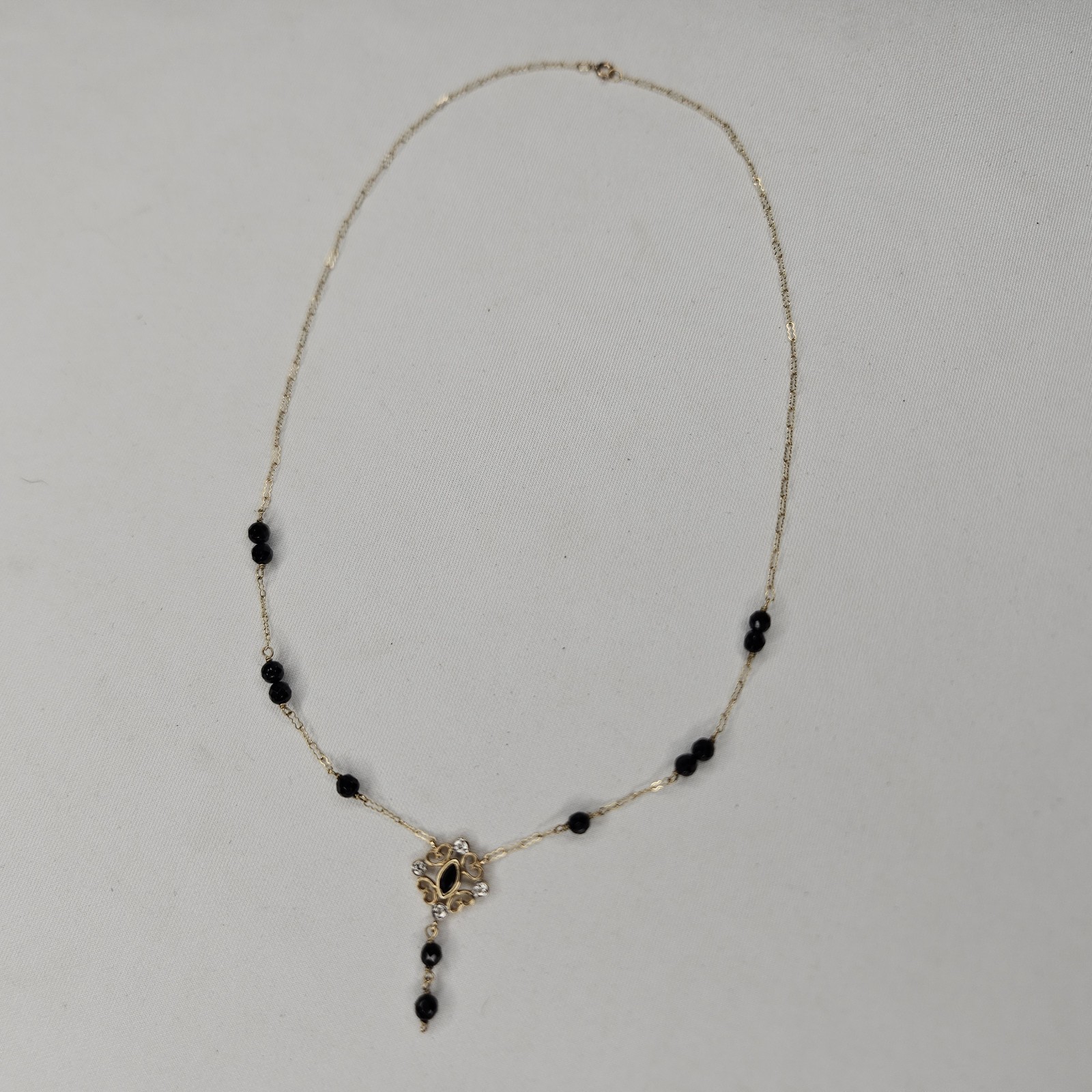 Vintage 10k Yellow Gold 16.5″ Necklace 3g Crinkle Chain Black Onyx Dangle Charm