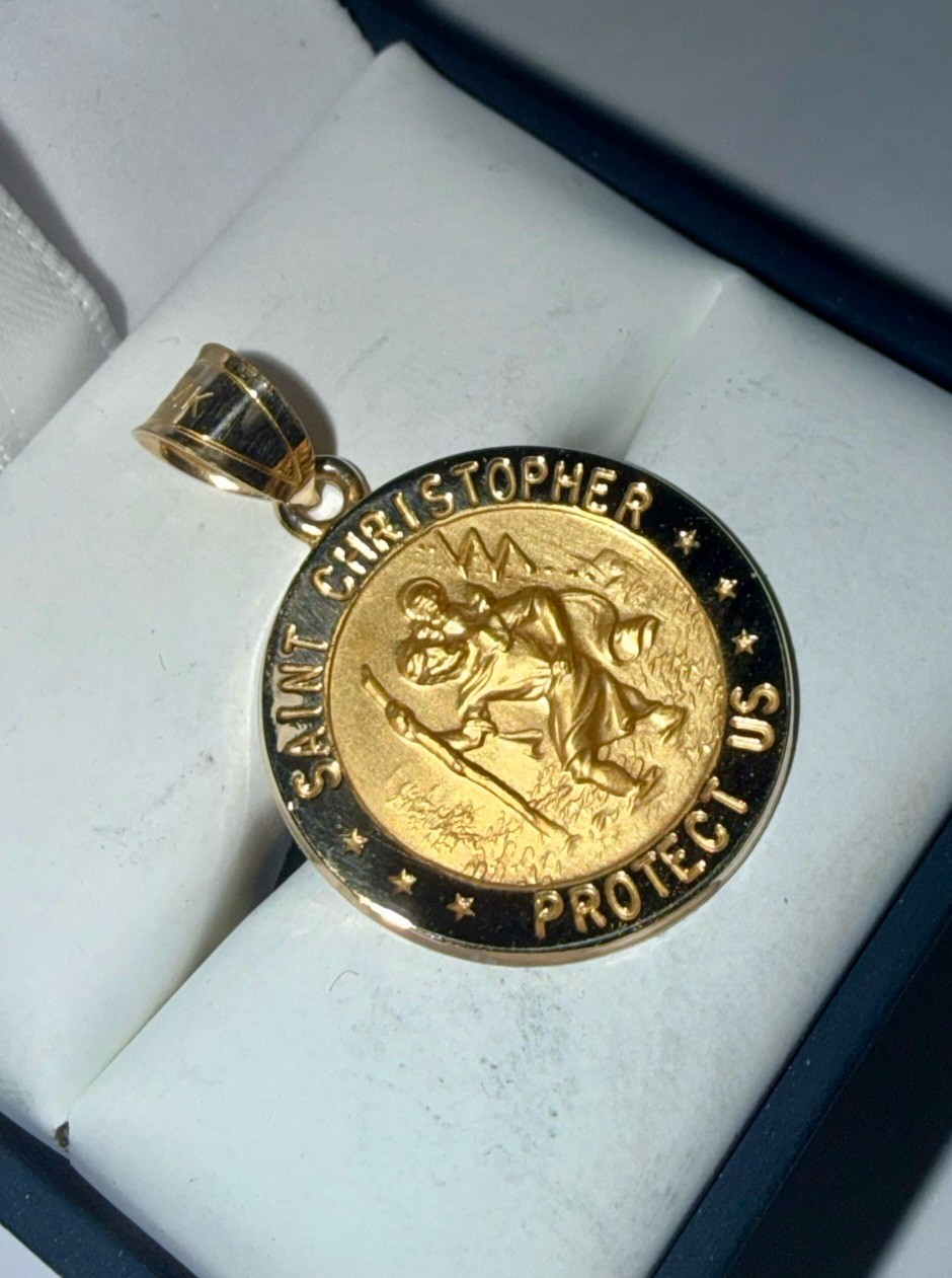 ESTATE Solid 14K Gold Saint Christopher Religious Circle Pendant