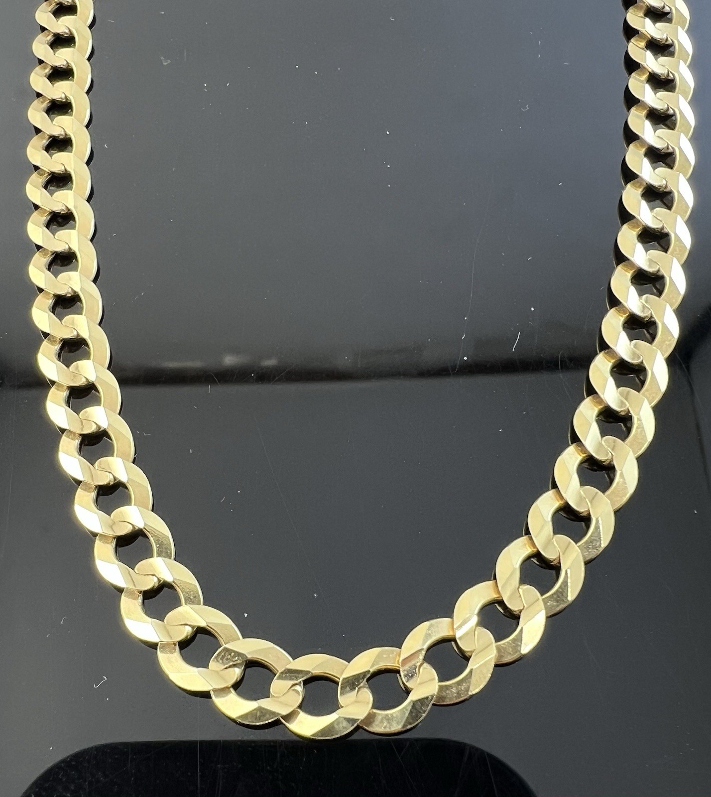 10k Yellow Gold Solid Curb Link 24″ Necklace, 7mm wide, 24.8 Grams
