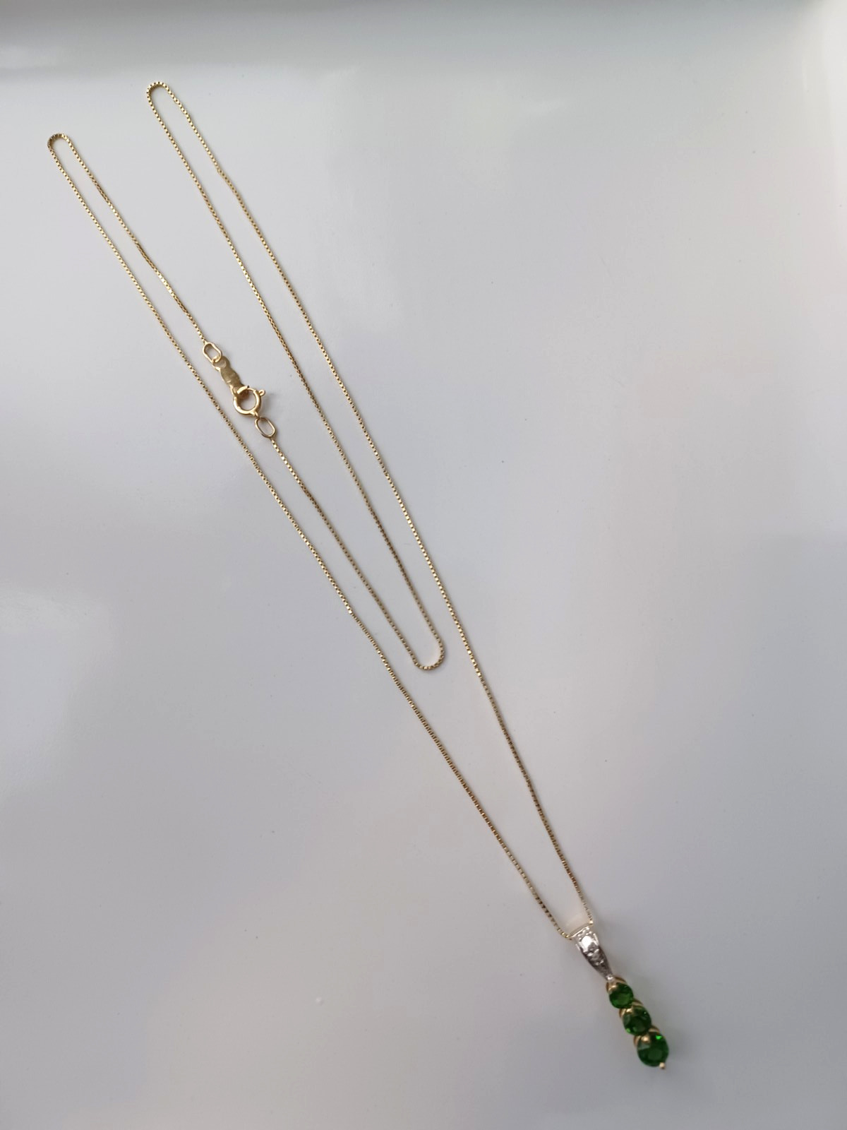 14k solid Gold Natural Chrome Diopside & Diamond Pendant Box Chain Necklace 1.90