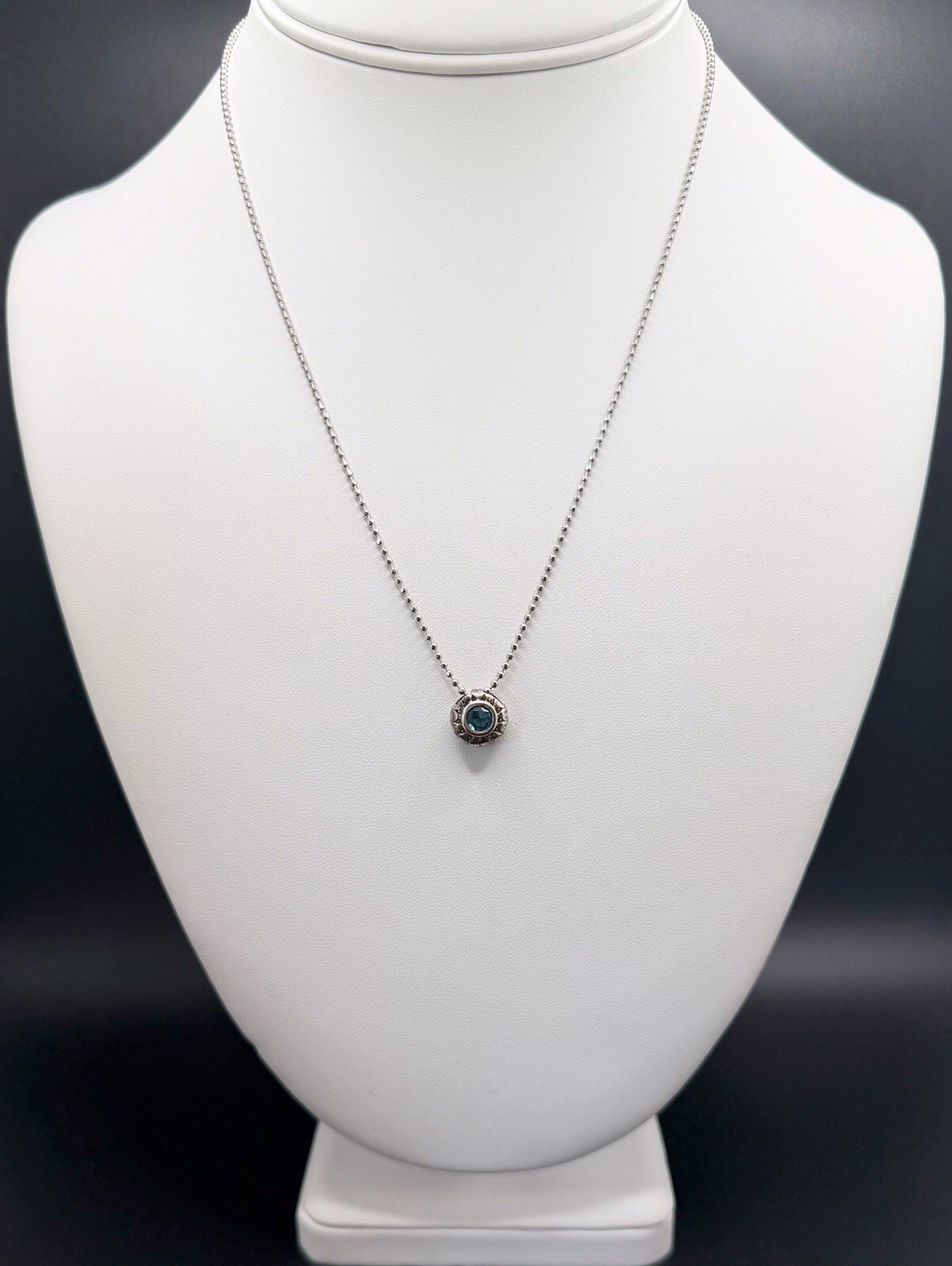 Blue Topaz 925 Sterling Silver Pendant Necklace Thailand 18” Ball Chain